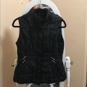 Black Detachable Hooded Vest